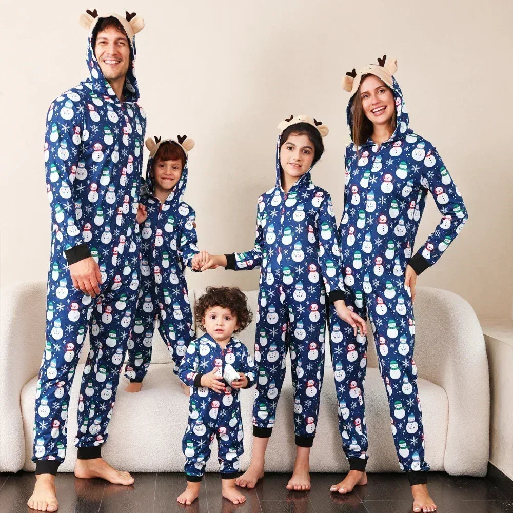 Pyjama Noël famille assorti avec capuche