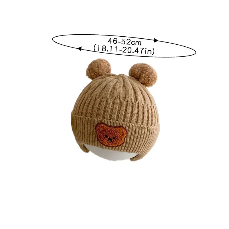 Bonnet bébé en laine avec oreilles d’ours