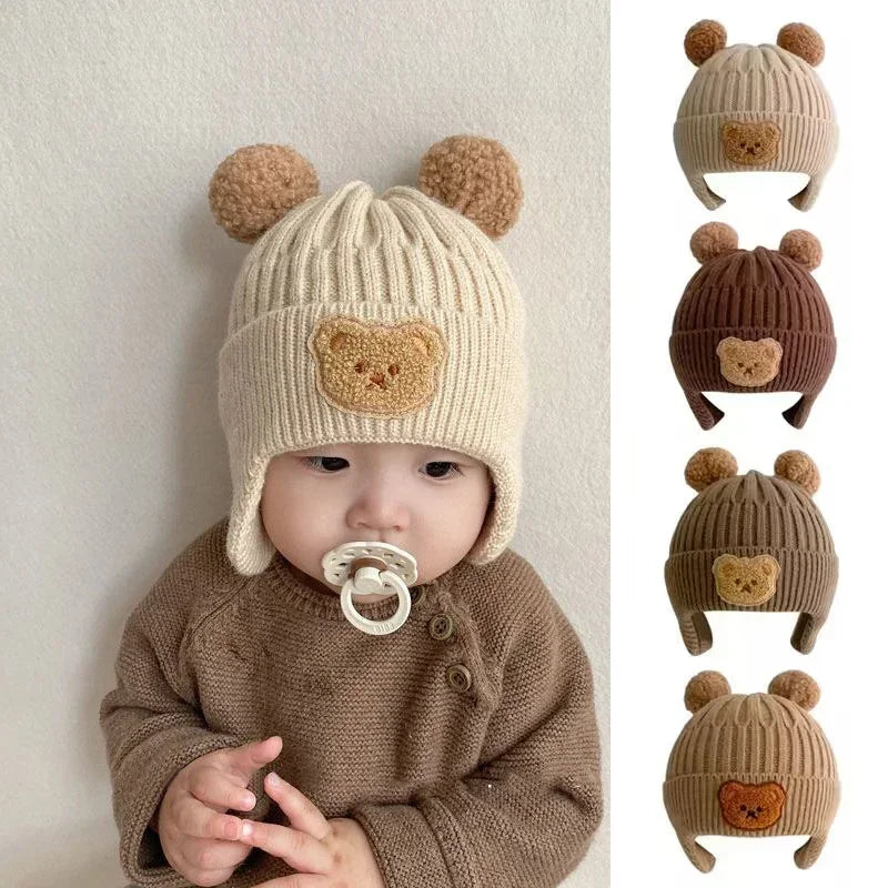 Bonnet bébé en laine avec oreilles d’ours