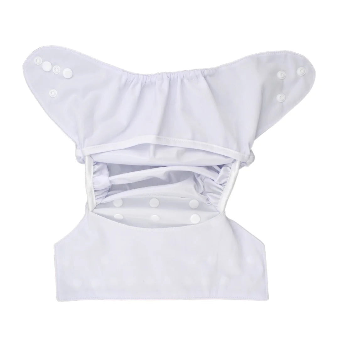 Couche bébé réutilisable lavable douce et confortable