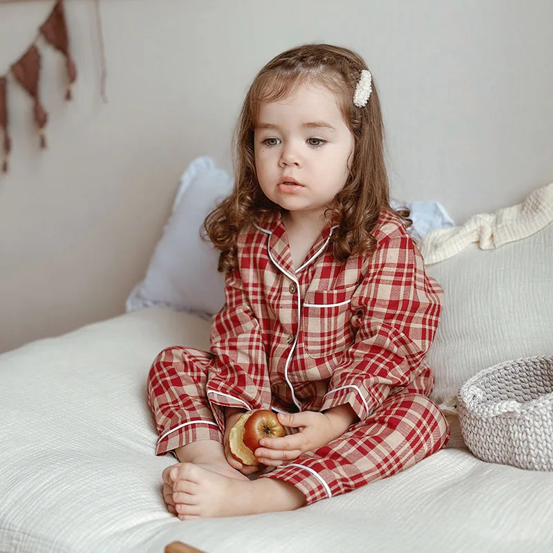 Pyjama fille en coton à carreaux