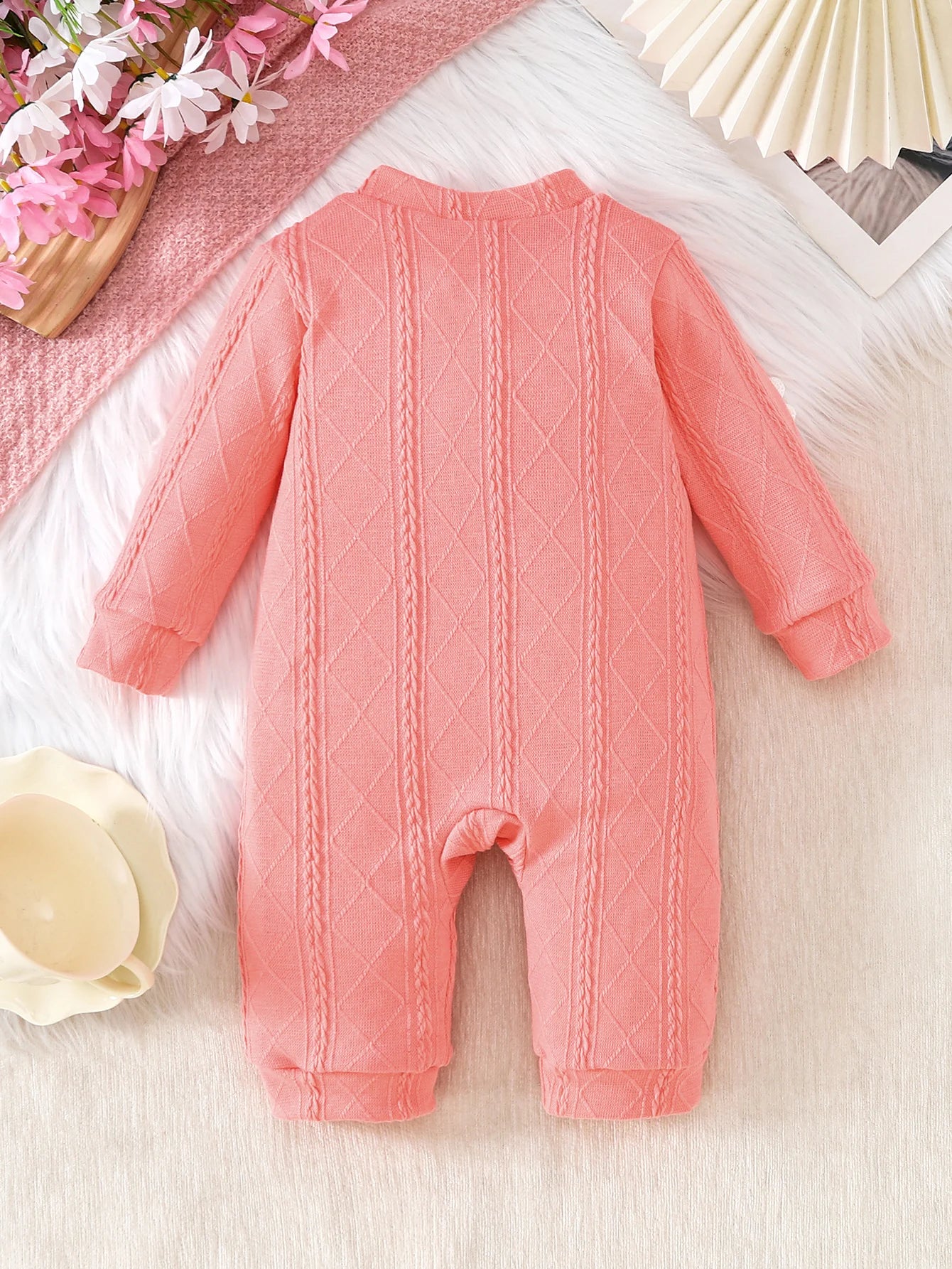 Pyjama bébé rose à fleurs brodées